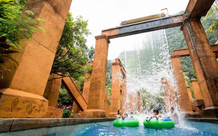 Ipoh Sunway Onsen Themepark Suite  6-11pax 2parkin