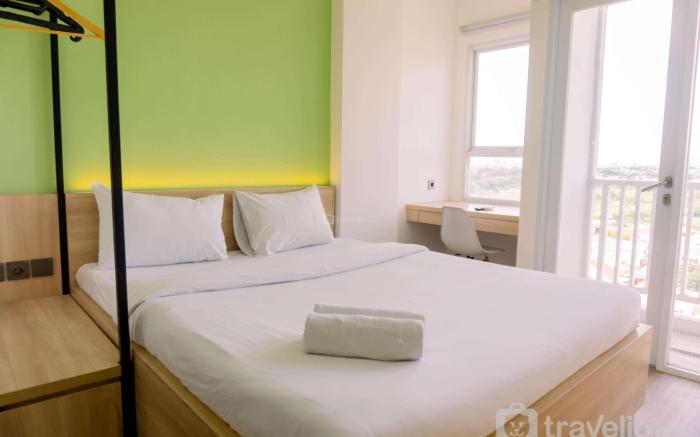 Homey and Cozy Living Studio Poris 88 By Travelio