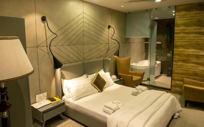 HOTEL WELCOME PALACE