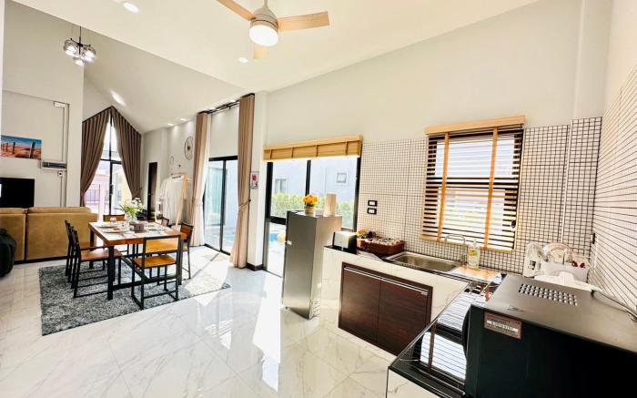 TwoEightSix 286poolvilla