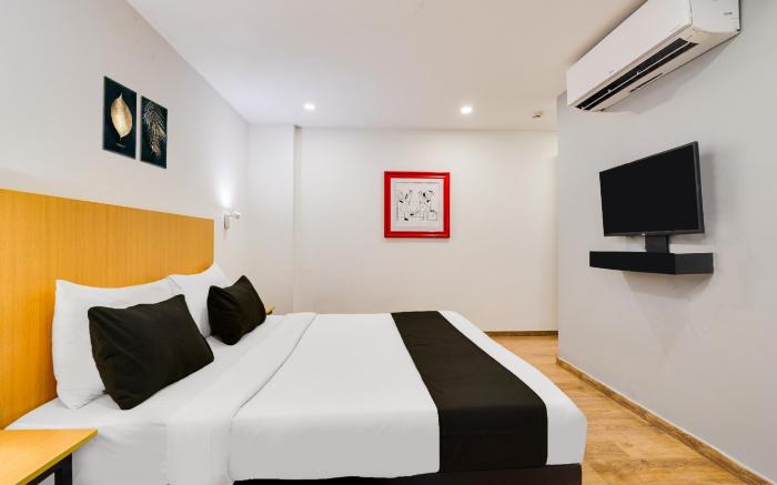 Super Townhouse Oak Indiranagar