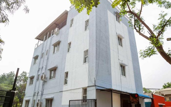 Hotel O Diamond Residency