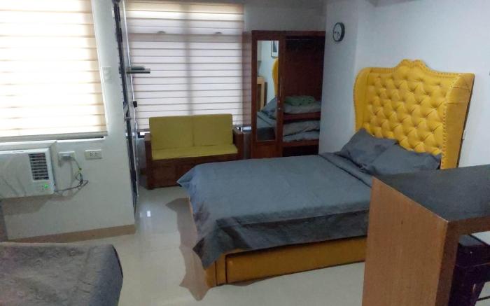 Comfy Condo near Ayala, SM City & IT Park