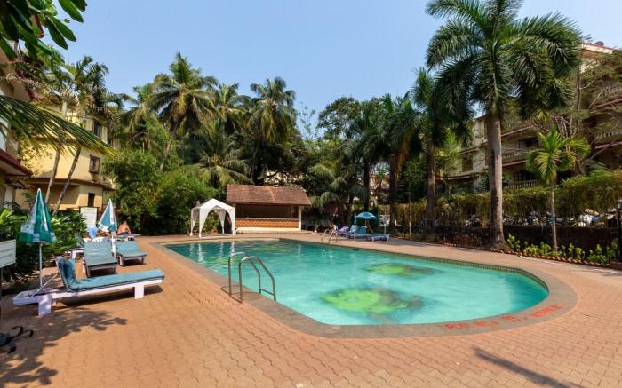 RoomzAway 3606 Comfortable Stay Pool WiFi  Kitchen