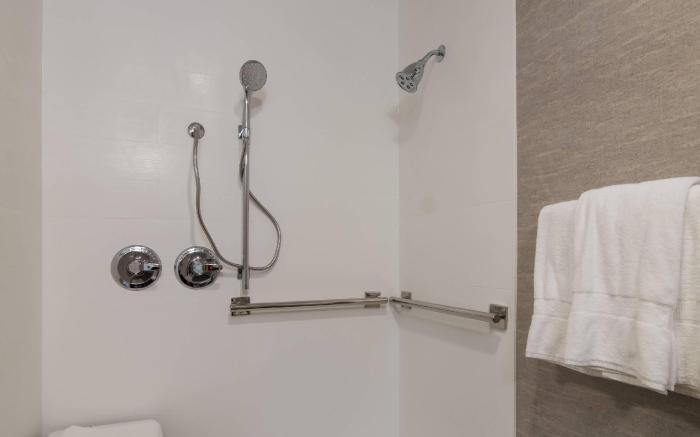 The Inn on Maritime Bay, Ascend Hotel Collection