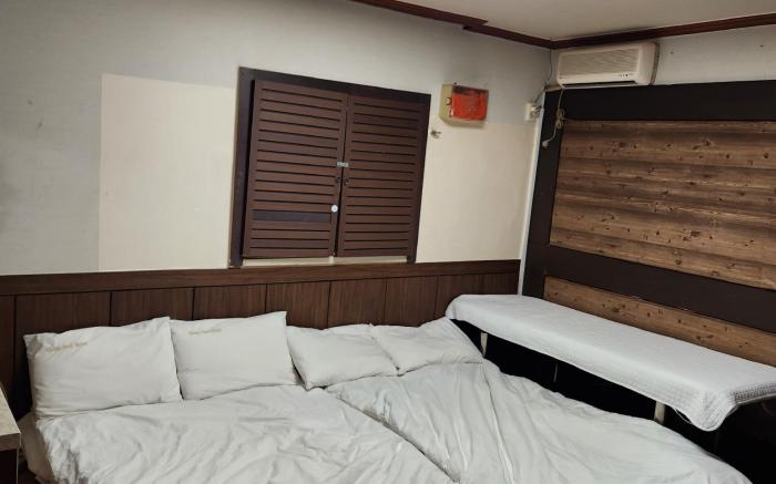 Brown Hotel