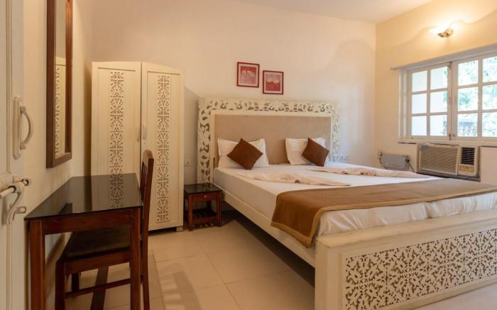 RoomzAway 3205: PetFriendly stay,Pool, WiFi & Kitc