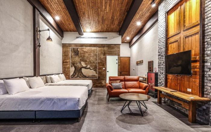 Muliu BNB Superior Quadruple Room