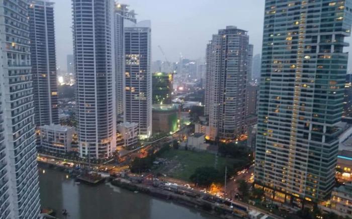 Aveline Executive Suites City View@Acqua Residence