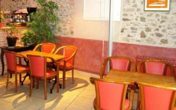 Logis Hotels - Hotel et Restaurant de la Montagne Noire