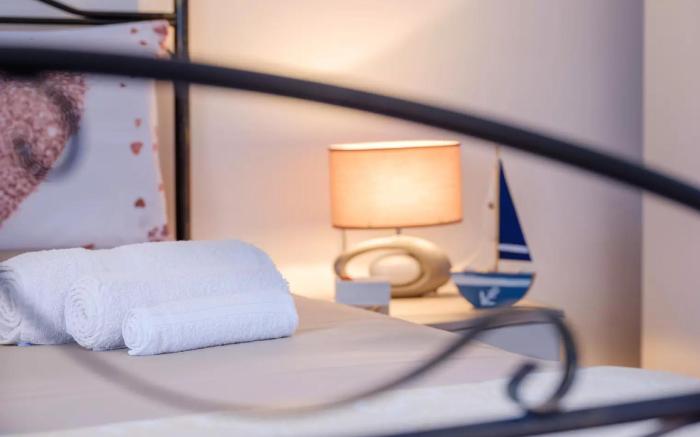 Villa Diamante Torre Lapillo With Air Conditioning, Parking And Wi-Fi