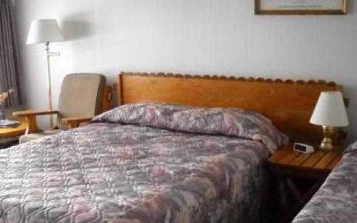 Lakeview Motel