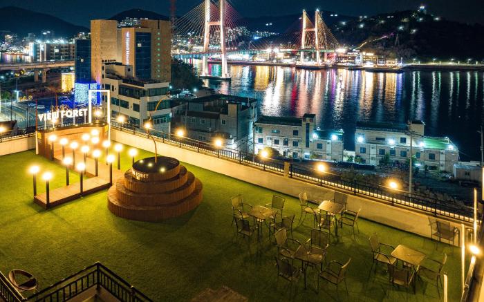 Yeosu View Foret Pension