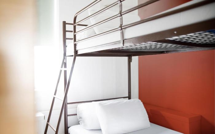 RestUp London Hostel