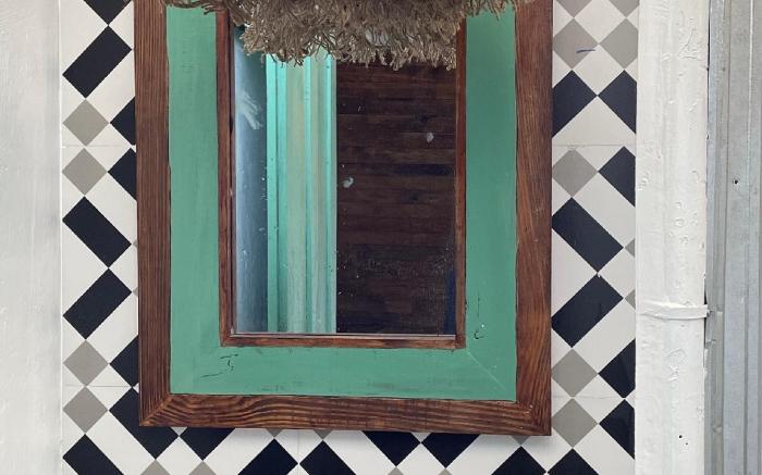 Cọ Cùn Homestay/ Handmade/ Paintings (1 qbed)
