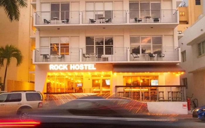 Rock Apartments by Lowkl