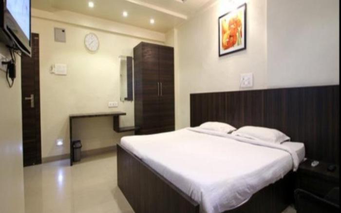 Suresh Inn
