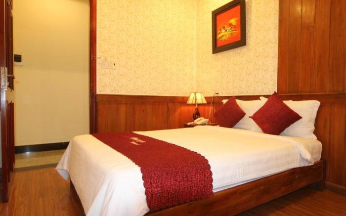 Omega Da Nang Beach Hotel
