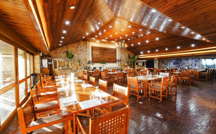 Sol Y Viento Mountain Hot Springs Resort