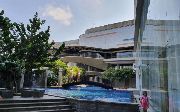 Spacious Apartemen Grand Sungkono Lagoon Surabaya
