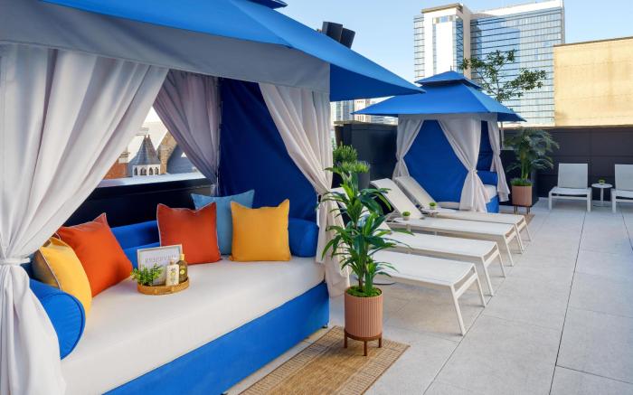 Tempo by Hilton Nashville Downtown