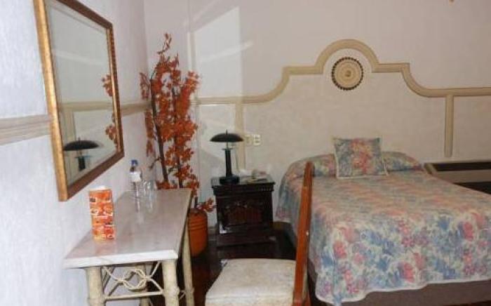 Hotel Gya Express