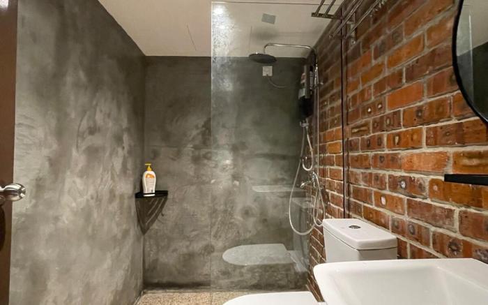 Deluxe Room 1