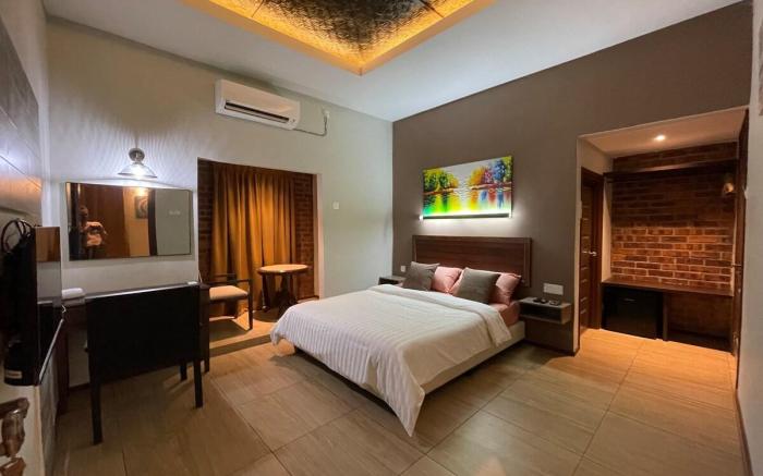 Deluxe Room 1