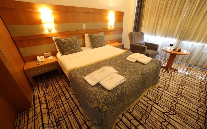 Burcman Hotel