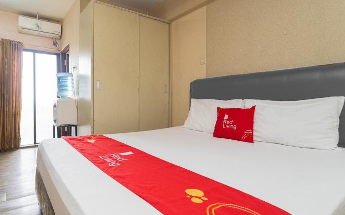 RedLiving Apartemen Gateway Cicadas - Premium Property