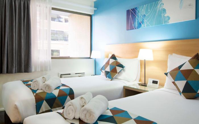 Metro Apartments on King Street