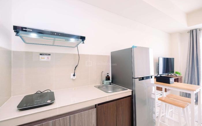 Modern Look 2BR at Vasaka Solterra By Travelio