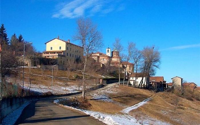 Casa Di Collina Nelle Langhe Typical country house no001