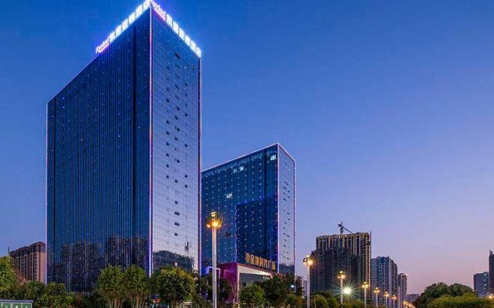 Kyriad Marvelous Hotel Fangchenggang Administrative Center High-speed Railway Station