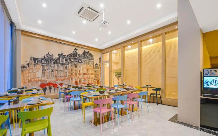 Vienna Classic Hotel Wenzhou Cangnan High-speed Railway Station