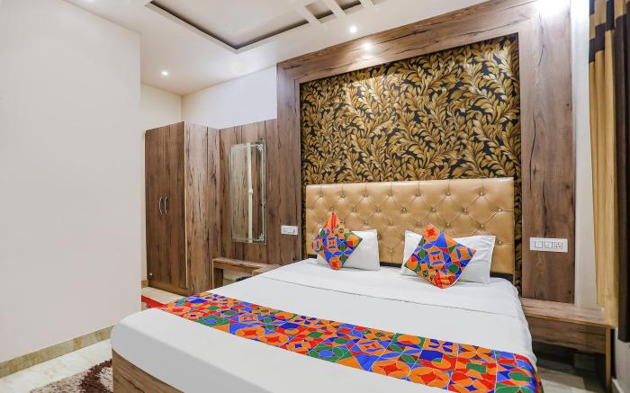 FabHotel Shri Ram Kashi