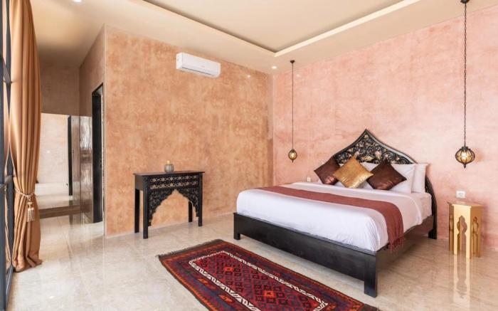 A Dreamy Moroccan-Style Getaway - Casa Rosa!