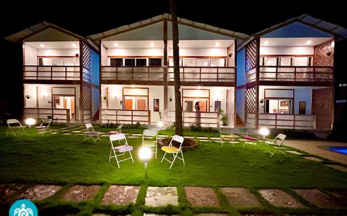 White Turtle Resort