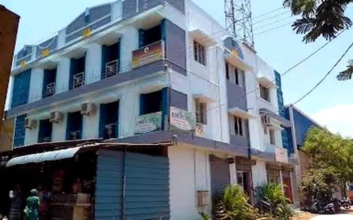 Hotel O 812390 Shri Vinayaka Inn Rooms