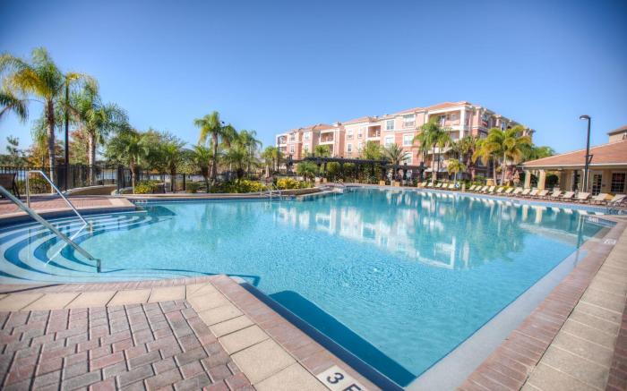 Condo w/View of New Orlando Eye!*Near Attractions*