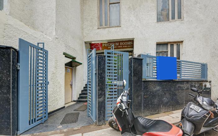 Hotel Prime Royalty Malviya Nagar