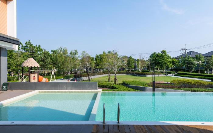 New Detached Villa with 3 Bedrooms in Pattaya City Center
