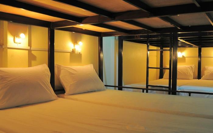 Seventeen Hostel
