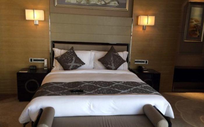 Pullman Wuxi New Lake Hotel
