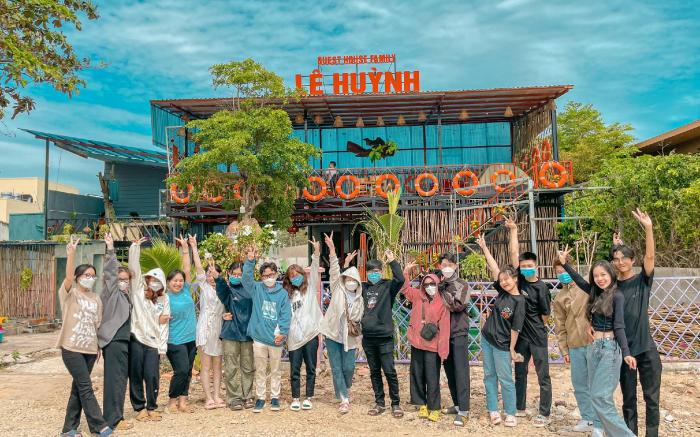Lê Huỳnh Guest House Family