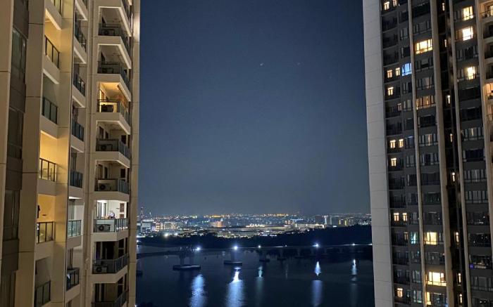 R&F 2BR SeaView Dual-Key Apartment By TREX