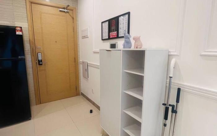 Downtown 1BR Unit at R&F Princess Cove by ANJU