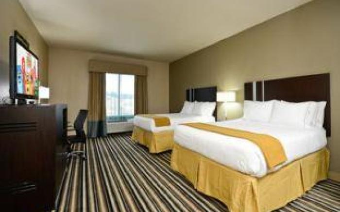 Holiday Inn Express Hotel and Suites Forrest City By IHG