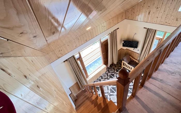BSR Resort by Apple Orchard