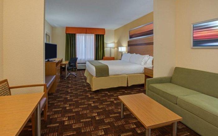 Holiday Inn Express Fort Lauderdale Airport South By IHG